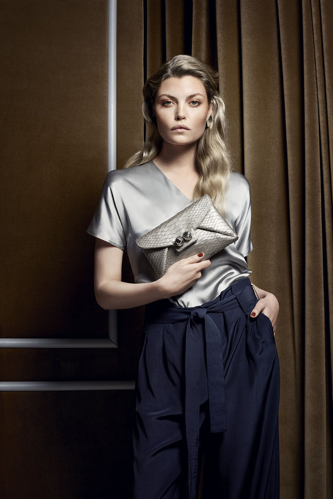 Mercer anthracite silver clutch - Satisphy Dev
